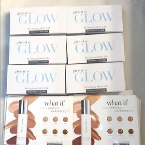 Rodan + Fields sample packs.